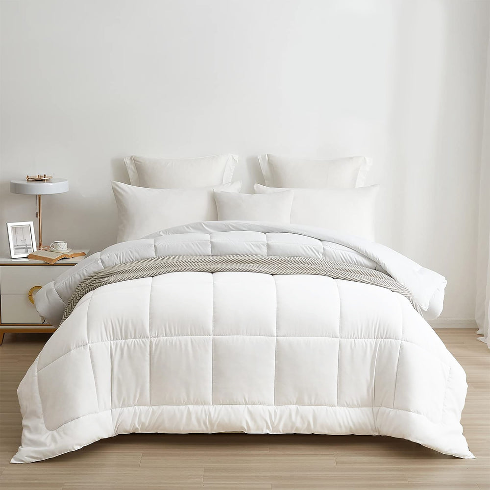 Classic White All Season Single Comforter