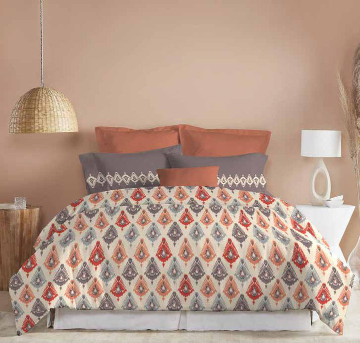 Trident Dusk & Dawn Queen Bedsheet –  Bacon Red