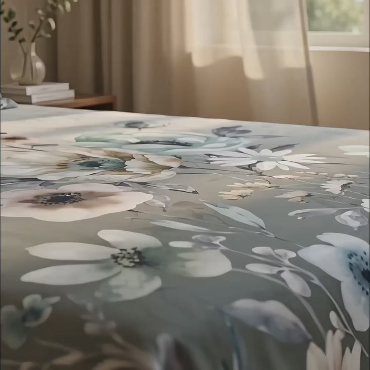 Aura  Print  3D  King-Size  Bedsheet  |  Gray Floral |  Cotton-Feel Realistic Prints