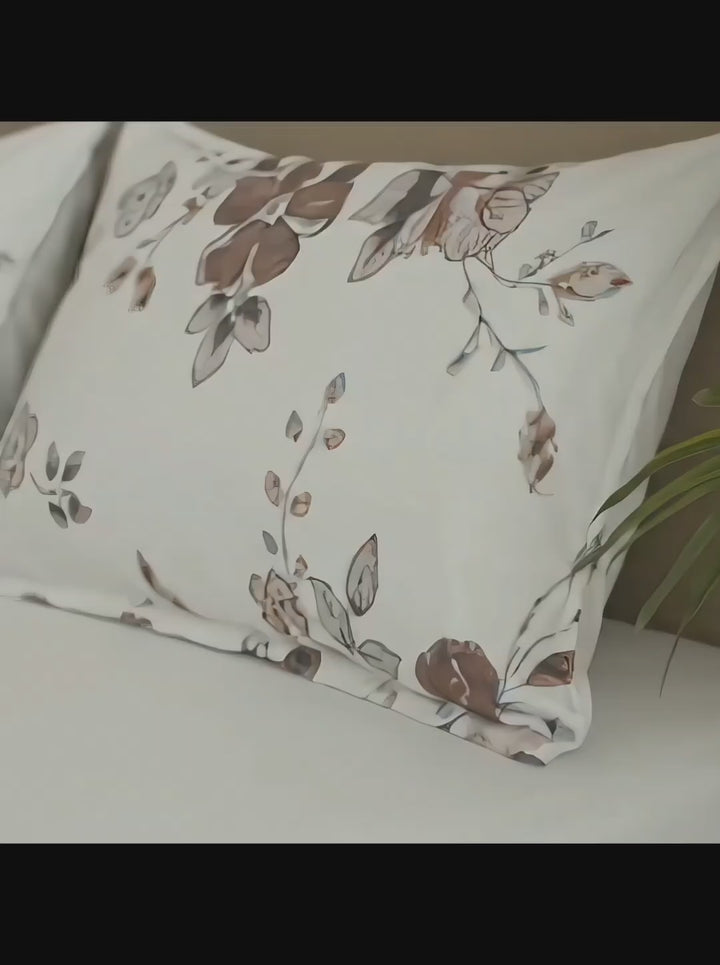 Elegant Floral Cotton Bedsheet with Pillow Covers – Soft & Premium Bedding Set - Vivron